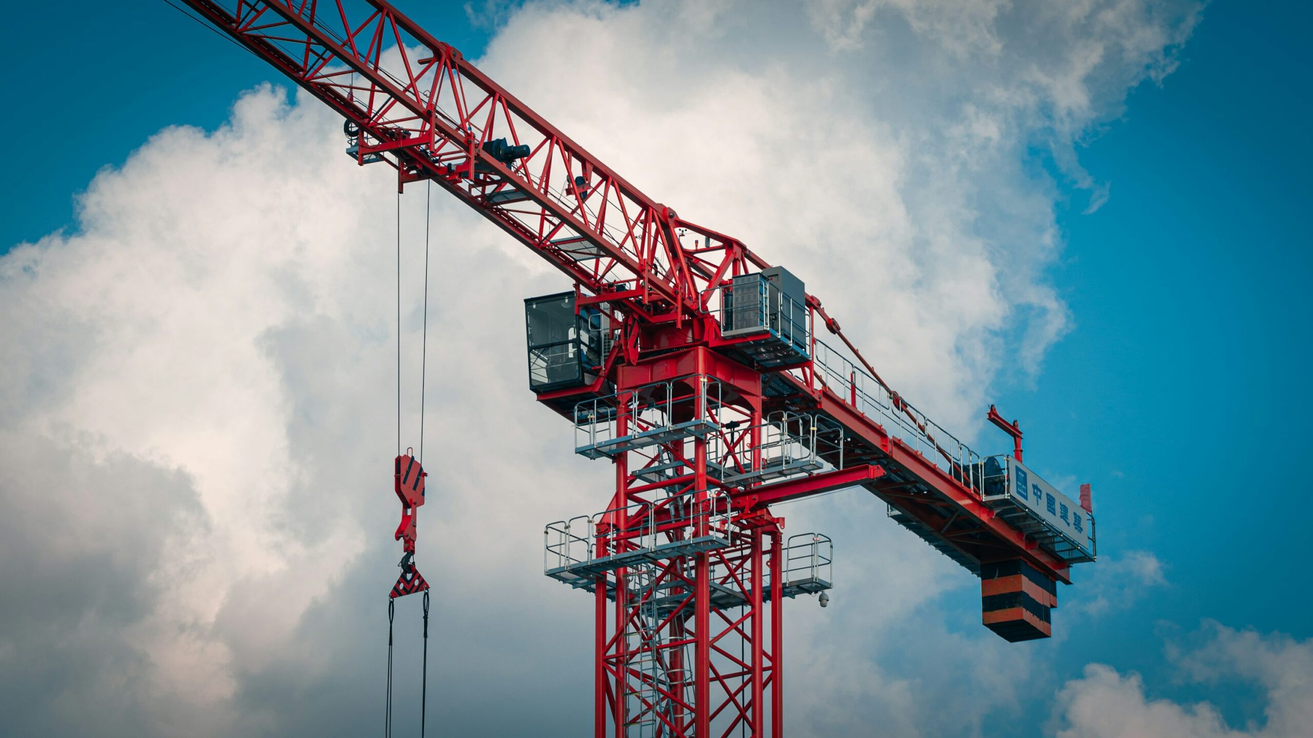 QESPL Heavy Construction Crane